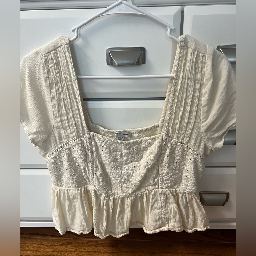 American Eagle detailed square neck flowy top